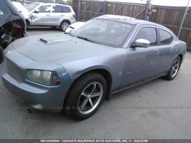 2B3KA53HX6H257113 - 2006 DODGE CHARGER R/T GRAY photo 2