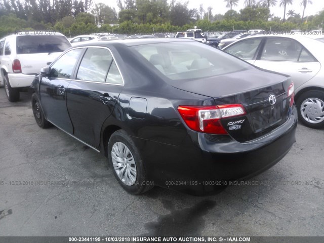 4T4BF1FK8CR174158 - 2012 TOYOTA CAMRY SE/LE/XLE 深蓝色 照片 3