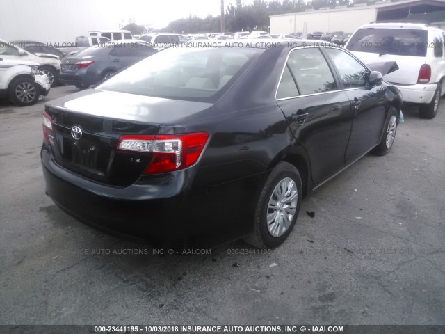 4T4BF1FK8CR174158 - 2012 TOYOTA CAMRY SE/LE/XLE 深蓝色 照片 4