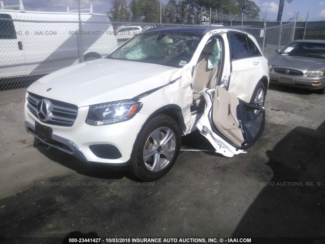 WDC0G4KB1JV050681 - 2018 MERCEDES-BENZ GLC 300 4MATIC WHITE photo 2