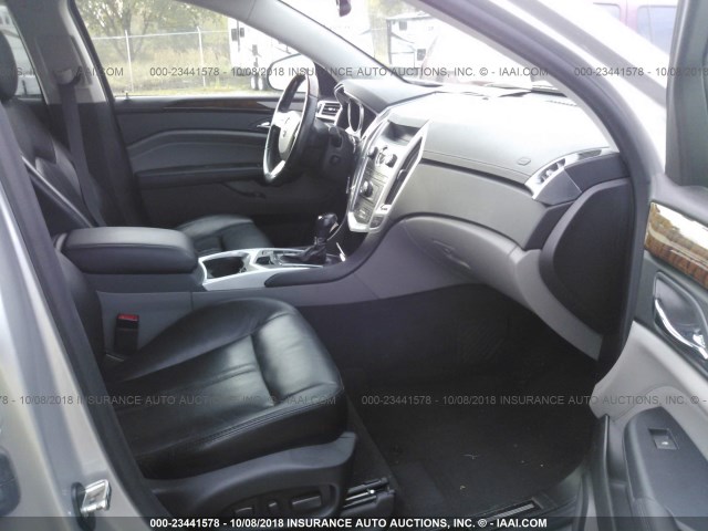 3GYFNDEY0BS609936 - 2011 CADILLAC SRX LUXURY COLLECTION SILVER photo 5