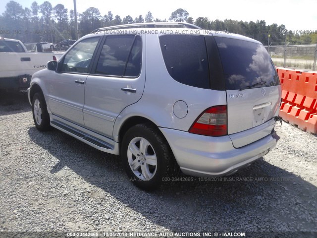 4JGAB57E45A533611 - 2005 MERCEDES-BENZ ML 350 SILVER photo 3