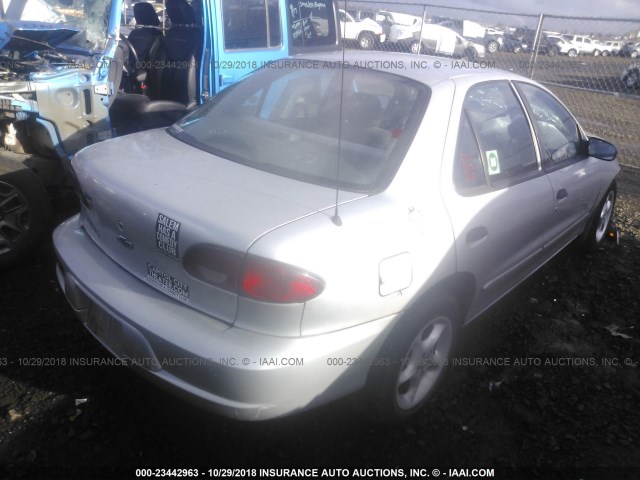 1G1JF524427471037 - 2002 CHEVROLET CAVALIER LS SILVER photo 4