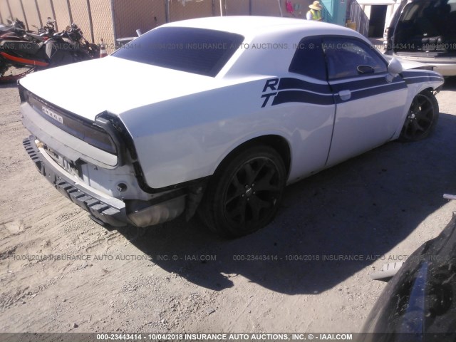 2C3CDYAG9DH673144 - 2013 DODGE CHALLENGER SXT WHITE photo 4