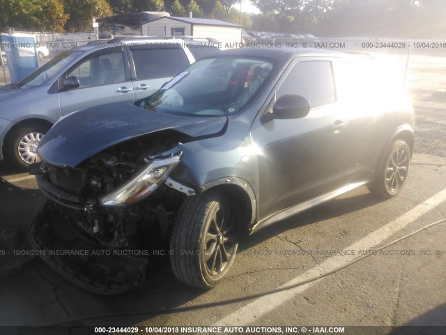 JN8AF5MR9DT202143 - 2013 NISSAN JUKE S/SV/SL GRAY photo 2