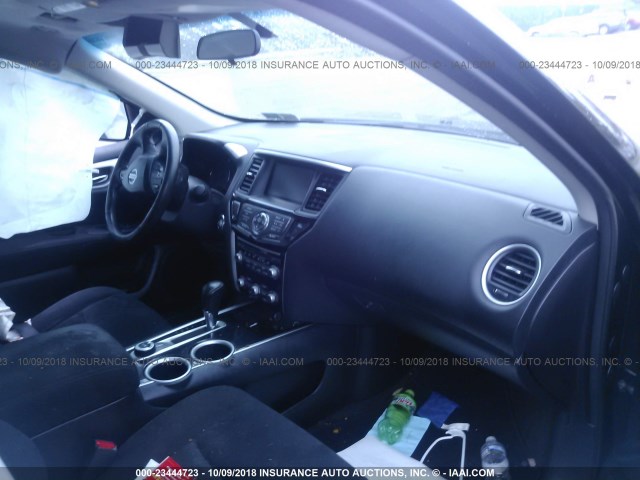 5N1AR2MM0DC666519 - 2013 NISSAN PATHFINDER S/SV/SL/PLATINUM BLACK photo 5