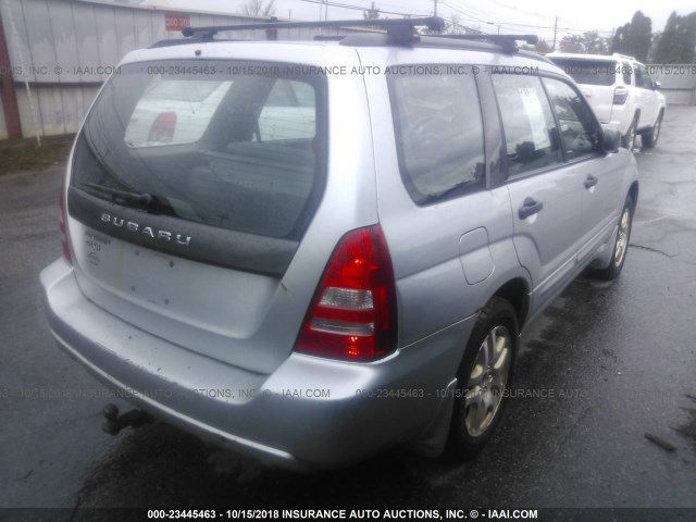 JF1SG65685G732028 - 2005 SUBARU FORESTER 2.5XS Күміс фото 4