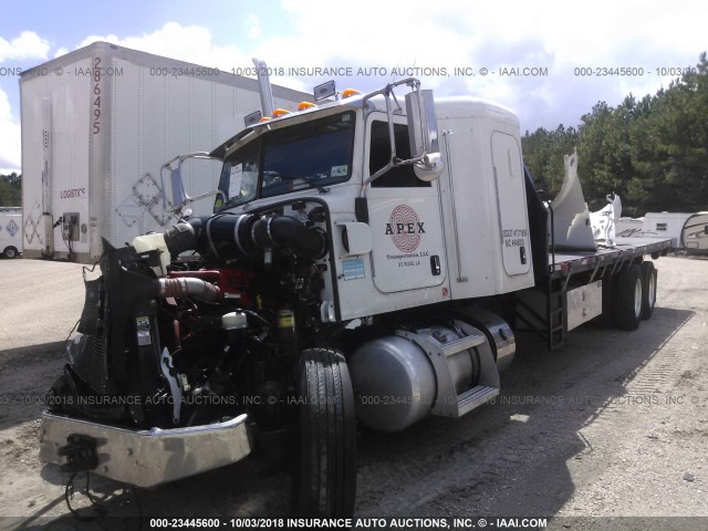 1NPSL79X3DD175035 - 2013 PETERBILT 365 WHITE photo 2