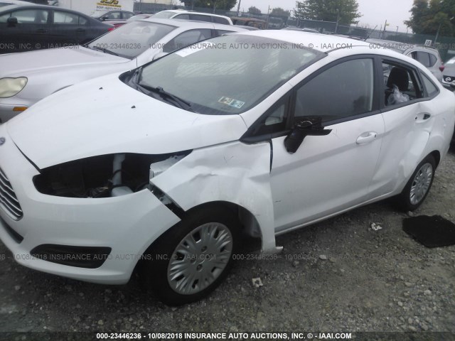 3FADP4AJ5EM194790 - 2014 FORD FIESTA S WHITE photo 6