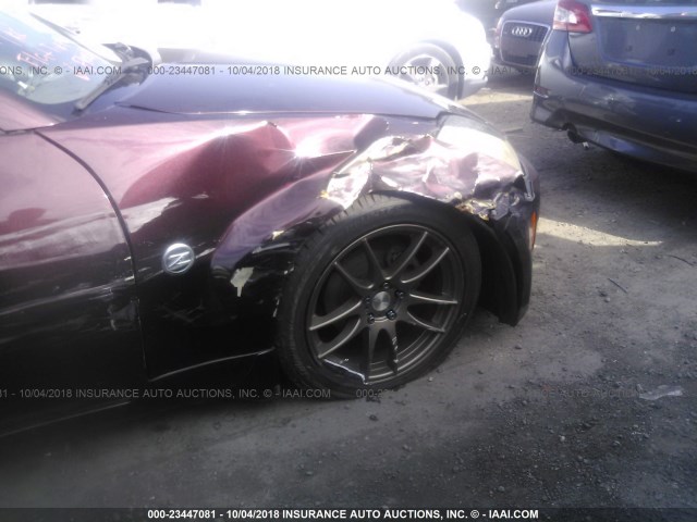 JN1AZ34D03T111047 - 2003 NISSAN 350Z COUPE MAROON photo 6