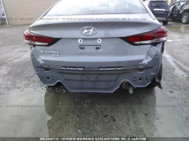 KMHD74LF5JU471359 - 2018 HYUNDAI ELANTRA GRAY photo 6