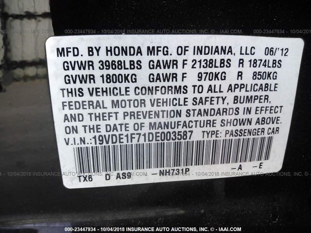 19VDE1F71DE003587 - 2013 ACURA ILX 20 TECH BLACK photo 9