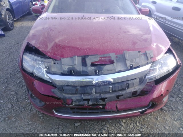 3FAHP0HA4BR169880 - 2011 FORD FUSION SE RED photo 6