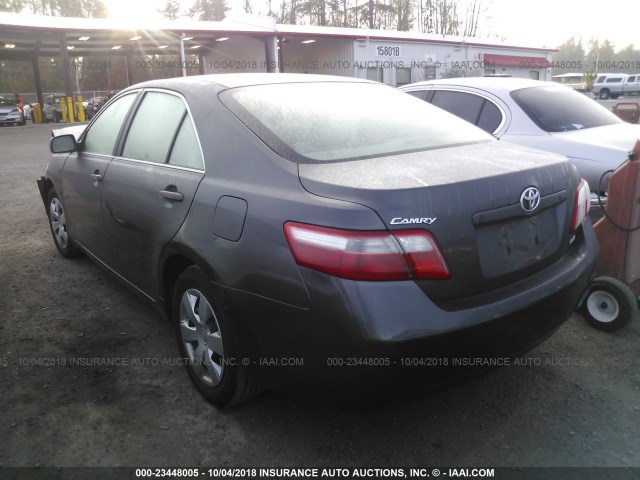 4T1BE46K09U811793 - 2009 TOYOTA CAMRY SE/LE/XLE GRAY photo 3