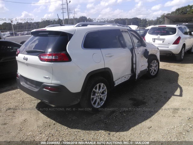 1C4PJLCS4GW287277 - 2016 JEEP CHEROKEE LATITUDE WHITE photo 4