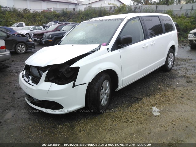 2C4RDGBGXJR259083 - 2018 DODGE GRAND CARAVAN SE WHITE photo 2