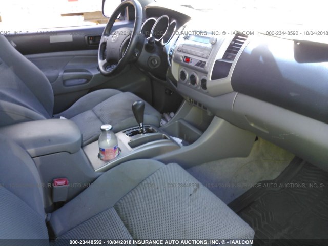 3TMLU42NX9M021210 - 2009 TOYOTA TACOMA DOUBLE CAB 白色 照片 5