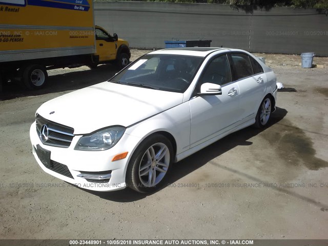 WDDGF4HB3EA932291 - 2014 MERCEDES-BENZ C 250 WHITE photo 2