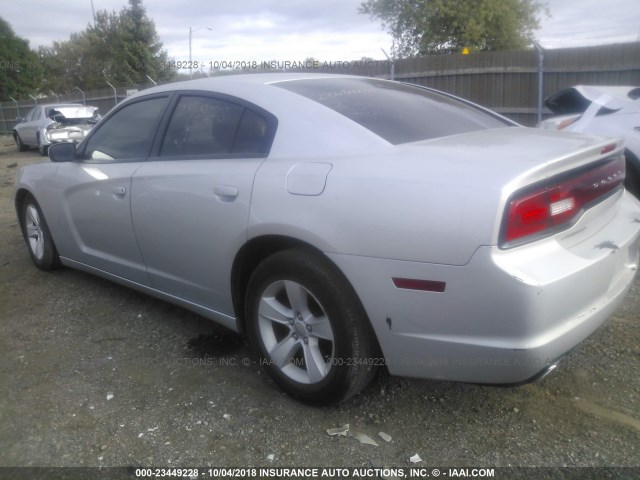 2C3CDXBG2CH286653 - 2012 DODGE CHARGER SE SILVER photo 3