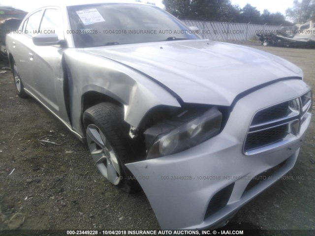2C3CDXBG2CH286653 - 2012 DODGE CHARGER SE SILVER photo 6