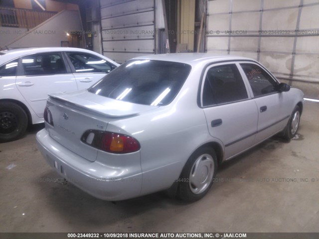 1NXBR12E2YZ334091 - 2000 TOYOTA COROLLA VE/CE/LE SILVER photo 4