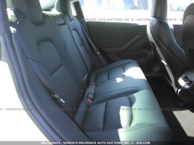 5YJ3E1EA2JF025216 - 2018 TESLA MODEL 3 თეთრი ფოტო 8