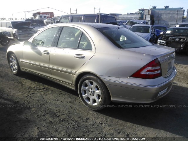 WDBRF61J55A680686 - 2005 MERCEDES-BENZ C 240 GOLD photo 3