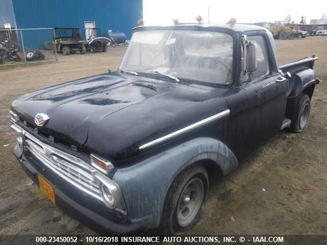 F10JP290457 - 1962 FORD F100 BLACK photo 2