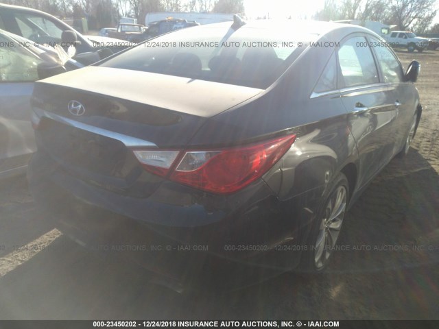 5NPEC4AC2BH038123 - 2011 HYUNDAI SONATA SE/LIMITED BLACK photo 4