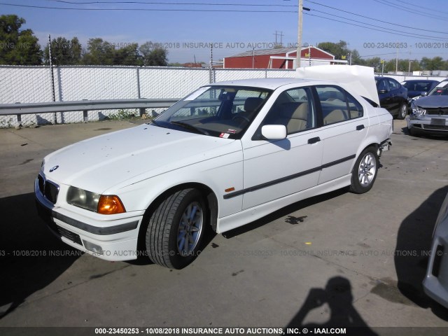 WBACD4320VAV55132 - 1997 BMW 328 I AUTOMATIC WHITE photo 2