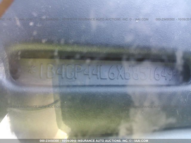 1B4GP44L6XB857649 - 1999 DODGE GRAND CARAVAN SE/SPORT GREEN photo 9