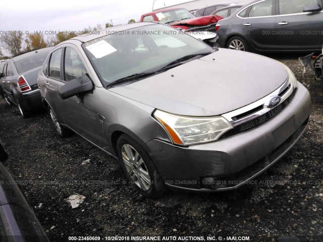 1FAHP35N08W182267 - 2008 FORD FOCUS SE/SEL/SES GRAY photo 1