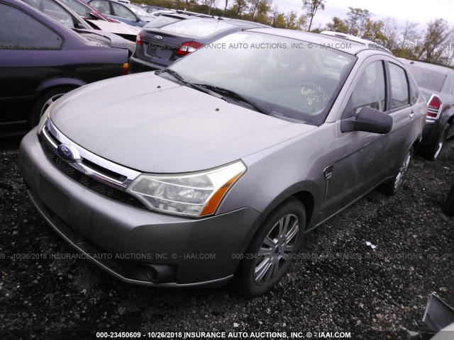 1FAHP35N08W182267 - 2008 FORD FOCUS SE/SEL/SES GRAY photo 2