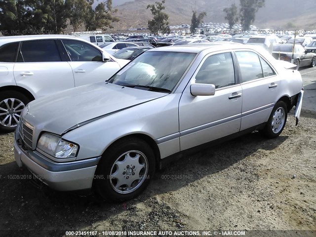 WDBHA28E0SF264796 - 1995 MERCEDES-BENZ C 280 SILVER photo 2