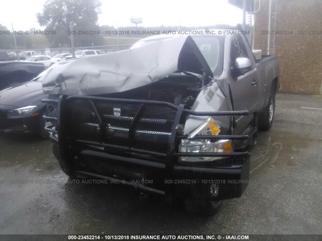 1GCEC14C18Z149547 - 2008 CHEVROLET SILVERADO C1500 GRAY photo 6