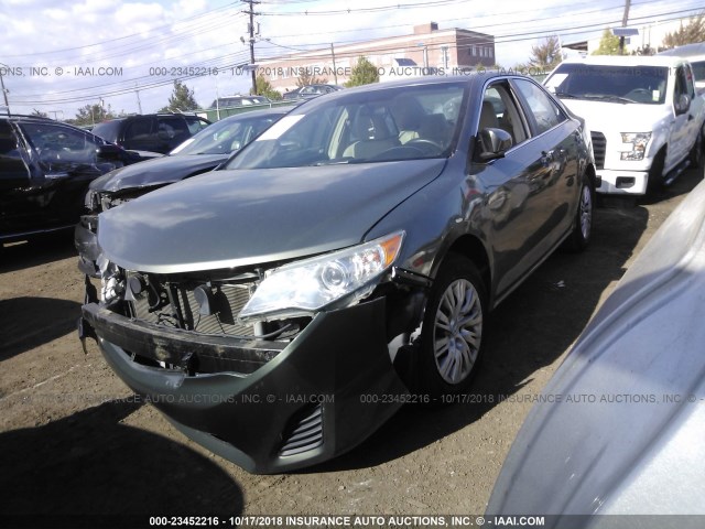 4T4BF1FK3DR322699 - 2013 TOYOTA CAMRY L/SE/LE/XLE Yaşıl foto 2