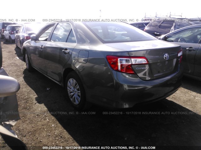 4T4BF1FK3DR322699 - 2013 TOYOTA CAMRY L/SE/LE/XLE Yaşıl foto 3