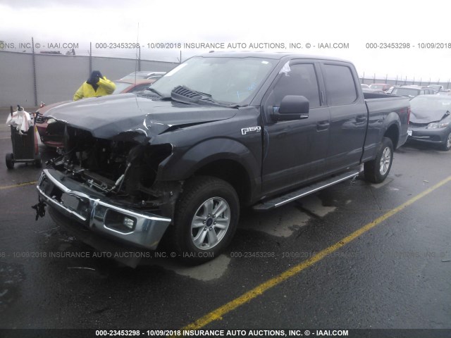 1FTFW1EF0HKD09074 - 2017 FORD F150 SUPERCREW GRAY photo 2