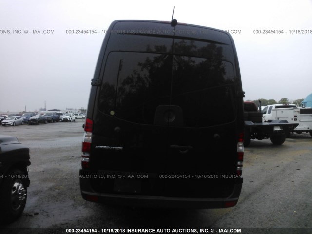 WDAPF4CC2GP346565 - 2016 MERCEDES-BENZ SPRINTER 3500 BLACK photo 8