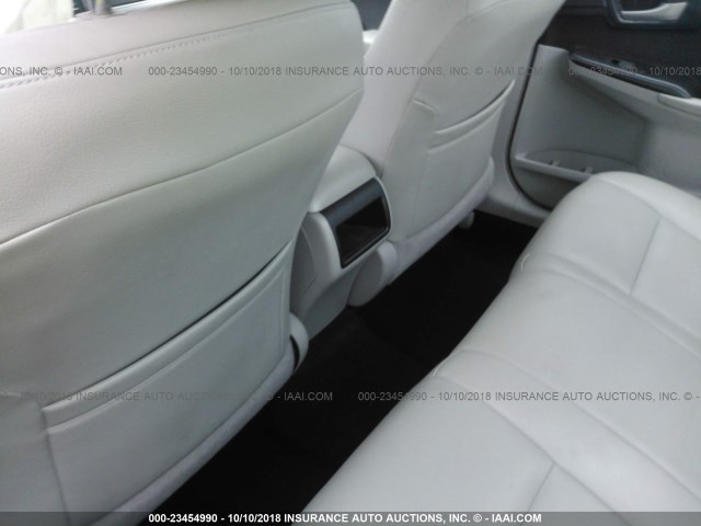 4T1BF1FK7DU228982 - 2013 TOYOTA CAMRY L/SE/LE/XLE შავი ფოტო 8