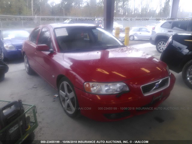 YV1RH527052435744 - 2005 VOLVO S60 R RED photo 1