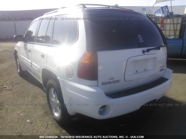 1GKDS13S632374642 - 2003 GMC ENVOY WHITE photo 3