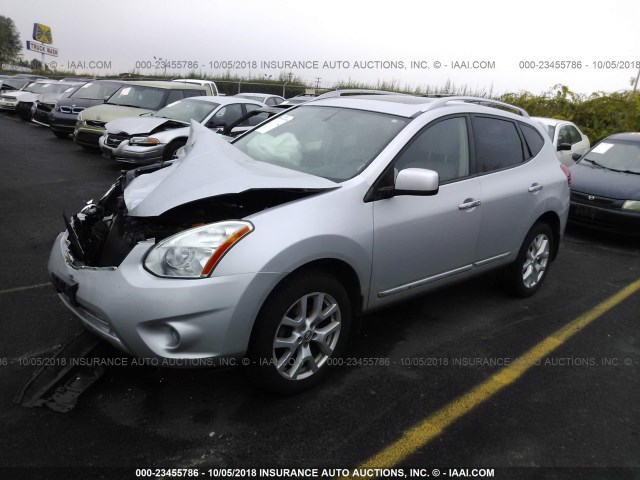 JN8AS5MT1BW175992 - 2011 NISSAN ROGUE S/SV/KROM SILVER photo 2