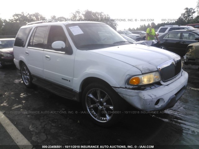 5LMFU28R31LJ24544 - 2001 LINCOLN NAVIGATOR Ақ фото 1