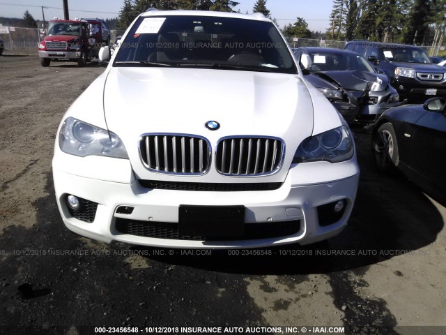 5UXZV8C56CL425917 - 2012 BMW X5 XDRIVE50I WHITE photo 6