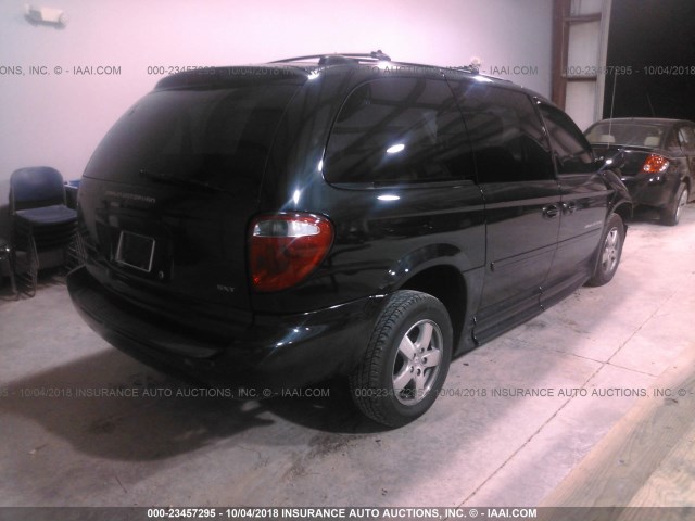 2D4GP44L35R222280 - 2005 DODGE GRAND CARAVAN SXT BLACK photo 4