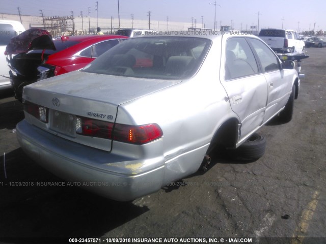 4T1BG22K51U119179 - 2001 TOYOTA CAMRY CE/LE/XLE SILVER photo 4