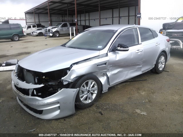 5XXGT4L30JG191342 - 2018 KIA OPTIMA LX/S SILVER photo 2