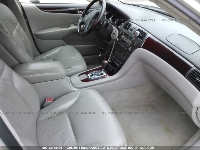 JTHBA30G045000060 - 2004 LEXUS ES 330 GRAY photo 5