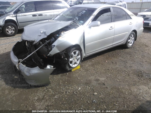 4T1BE32K16U144826 - 2006 TOYOTA CAMRY LE/XLE/SE SILVER photo 2